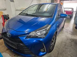 Blau Gebraucht 2019 Toyota Yaris Hybrid Club Limousine | 10.000 €
