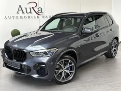 Arktikgrau Gebraucht 2022 BMW X5 M Sport SUV | 61.749 € (Guter Preis)