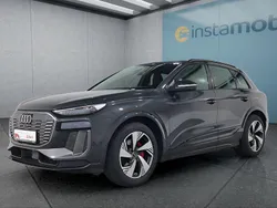 Grau Gebraucht 2024 Audi Q6 e-tron SUV | 68.149 € (Fairer Preis)