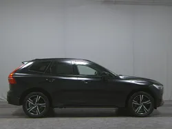 Onyx black metallic Gebraucht 2020 Volvo XC60 R-Design SUV | 29.980 € (Superpreis)