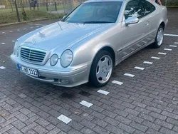 Silber Gebraucht 2000 Mercedes CLK200 Elegance Coupé | 2.900 € (Fairer Preis)
