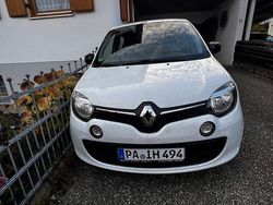 Weiß Gebraucht 2017 Renault Twingo LIMITED Kleinwagen | 8.200 € (Etwas zu teuer)