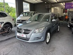 Grau Gebraucht 2009 VW Tiguan Sportline SUV | 6.999 € (Guter Preis)