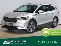 Brilliantsilber Gebraucht 2024 Skoda Enyaq iV Loft SUV | 35.300 € (Etwas zu teuer)