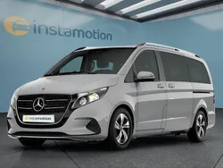 Grau Gebraucht 2025 Mercedes V250 Van / Kleinbus | 66.549 € (Teuer)