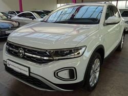 Pure white Gebraucht 2024 VW T-Roc Style SUV | 26.249 € (Guter Preis)