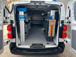 Weiß Gebraucht 2021 Opel Vivaro Edition Van | 17.400 € (Fairer Preis)