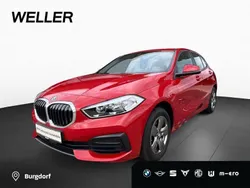 Melbourne rot (rot) Gebraucht 2023 BMW 116 Performance Kleinwagen | 21.985 € (Guter Preis)