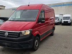 Kirschrot Gebraucht 2021 VW Crafter Van | 20.789 €