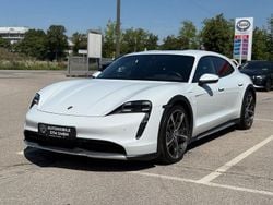 Weiß Gebraucht 2022 Porsche Taycan Limousine | 69.500 € (Fairer Preis)
