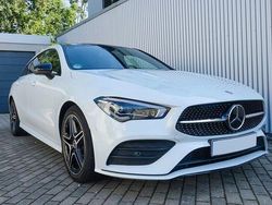 Weiß Gebraucht 2022 Mercedes CLA200 Shooting Brake Night Kombi | 27.900 € (Guter Preis)