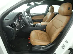 Weiß metallic Gebraucht 2017 Mercedes GLE350 AMG Coupé | 71.900 €