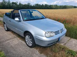 Silber Gebraucht 2002 VW Golf Cabriolet Cabrio | 2.200 € (Guter Preis)