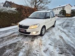 Weiß Gebraucht 2012 Skoda Roomster Plus Edition Van / Kleinbus | 2.750 € (Fairer Preis)