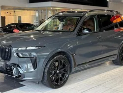 Grau Gebraucht 2023 BMW X7 M Sport SUV | 98.850 € (Fairer Preis)