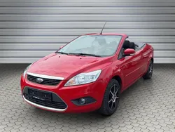 Rot Gebraucht 2010 Ford Focus Cabriolet Cabrio | 5.495 € (Fairer Preis)
