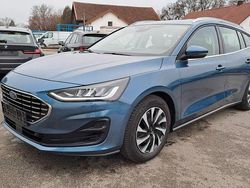 Blau Gebraucht 2023 Ford Focus Titanium Limousine | 13.690 € (Fairer Preis)