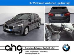 Grau Gebraucht 2021 BMW 218 Active Tourer Performance Van / Kleinbus | 19.460 € (Guter Preis)