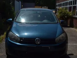Blau Gebraucht 2010 VW Golf VI Limousine | 3.370 € (Guter Preis)