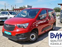 Ruby red Gebraucht 2019 Opel Combo Van / Kleinbus | 10.990 € (Fairer Preis)