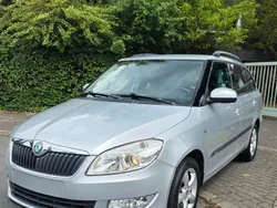 Silber Gebraucht 2011 Skoda Fabia Sport Kombi | 4.990 € (Fairer Preis)
