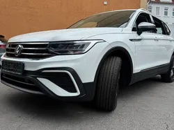 Weiß Gebraucht 2022 VW Tiguan Allspace SUV | 34.499 € (Fairer Preis)