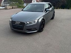 Grau Gebraucht 2014 Audi A3 Kombi | 12.499 € (Fairer Preis)