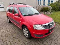Rot Gebraucht 2009 Dacia Logan MCV Lauréate Kombi | 1.200 € (Guter Preis)
