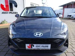 Aurora grey Neu 2024 Hyundai i10 Kleinwagen | 15.890 € (Guter Preis)