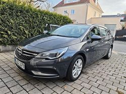 Grau Gebraucht 2016 Opel Astra Innovation Kombi | 8.200 € (Fairer Preis)