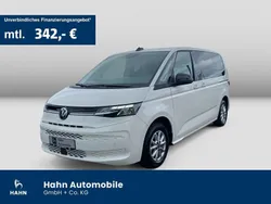Weiß Gebraucht 2024 VW Multivan Life Van / Kleinbus | 52.900 € (Superpreis)