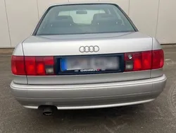 Silber Gebraucht 1994 Audi 80 Limousine | 15.000 €