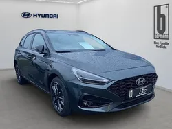 Andere Gebraucht 2025 Hyundai i30 Advantage Kombi | 28.990 €