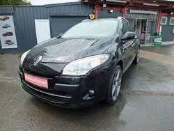 Schwarz Gebraucht 2012 Renault Mégane III Bose Edition Limousine | 5.999 € (Etwas zu teuer)