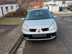 Grau Gebraucht 2004 Renault Scénic II Van / Kleinbus | 2.800 € (Fairer Preis)