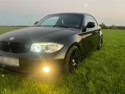 Schwarz Gebraucht 2011 BMW 118 Coupé Coupé | 5.450 € (Etwas zu teuer)