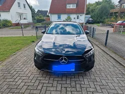 Schwarz Gebraucht 2023 Mercedes A200 Limousine | 31.000 € (Teuer)
