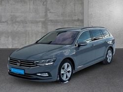 Grau Gebraucht 2022 VW Passat Business Kombi | 22.990 € (Guter Preis)