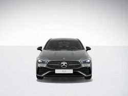 Grau Gebraucht 2024 Mercedes CLA250 Shooting Brake Night Kombi | 43.800 €