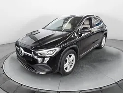 Schwarz Gebraucht 2020 Mercedes GLA200 Urban SUV | 24.299 €