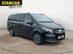 Obsidianschwarz metallic Gebraucht 2023 Mercedes V250 Avantgarde Van / Kleinbus | 67.830 €