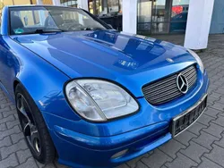 Blau Gebraucht 2002 Mercedes SLK200 Cabrio | 3.490 € (Superpreis)