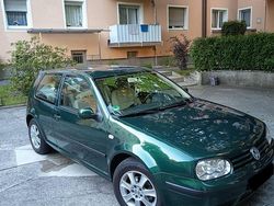Grün Gebraucht 1999 VW Golf IV Kleinwagen | 2.100 € (Teuer)