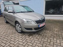 Gold Gebraucht 2012 Skoda Fabia Kombi | 5.490 € (Fairer Preis)