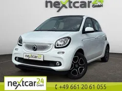 Weiß Gebraucht 2015 Smart ForFour Passion Kleinwagen | 7.990 € (Fairer Preis)