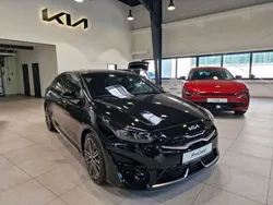 Grün Neu 2025 Kia ProCeed GT GT-Line Kleinwagen | 35.790 € (Etwas zu teuer)