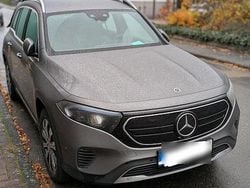 Grau Gebraucht 2023 Mercedes EQB250 Advanced Plus SUV | 29.999 € (Guter Preis)