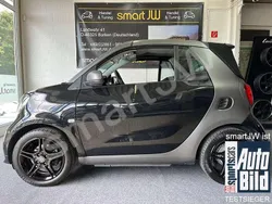 Schwarz und grau matt Gebraucht 2017 Smart ForTwo Cabrio Brabus Cabrio | 25.999 € (Fairer Preis)