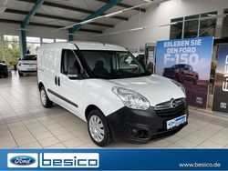 Polar weiß (weiss) Gebraucht 2018 Opel Combo Edition Van / Kleinbus | 11.790 € (Guter Preis)