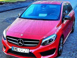 Rot Gebraucht 2016 Mercedes B250 AMG line Van / Kleinbus | 19.500 € (Guter Preis)
